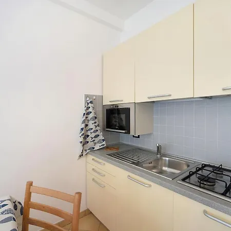 Cala Di Sole Apartment Imperia